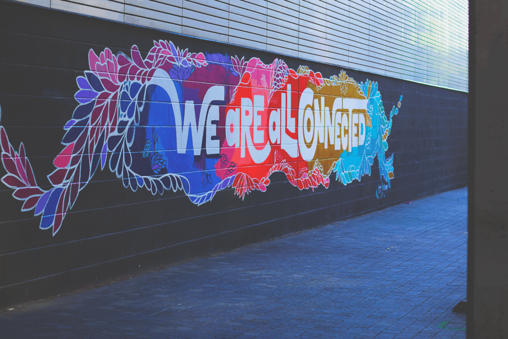 we are all connected – ThisBoyIsToast.nu